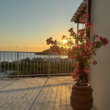 Kalesma Himare