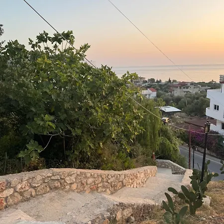 Kalesma Himare